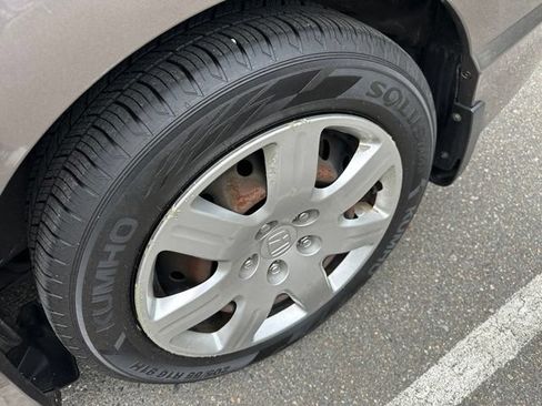 Used 2010 Honda Civic LX image 19