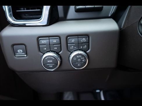 New 2026 GMC Sierra 1500 Denali w/ Denali Reserve Package AWD/4WD image 16