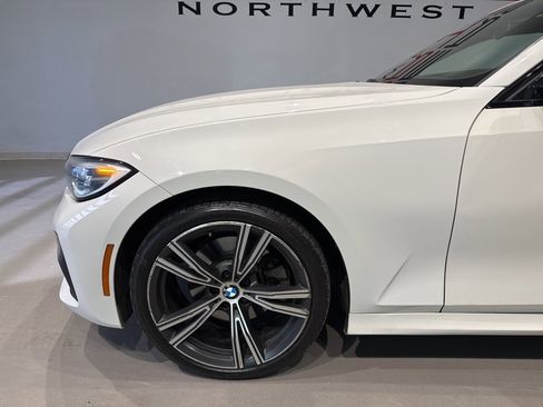 Used 2021 BMW 330i xDrive Sedan w/ M Sport Package image 8