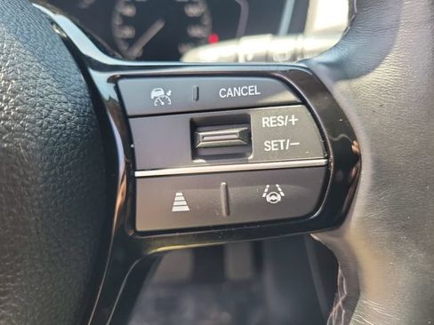 Used 2023 Honda Civic EX-L image 32