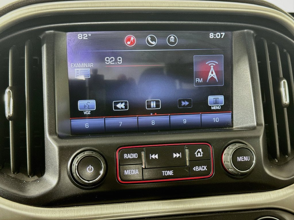 Used 2015 GMC Canyon SLT RWD image 15