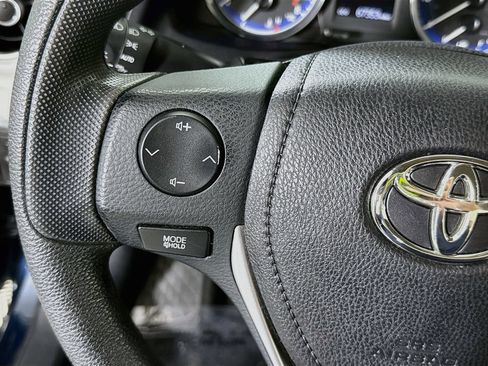 Certified 2019 Toyota Corolla LE FWD image 20