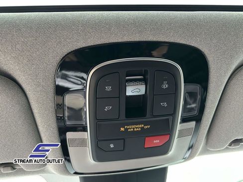 Used 2023 Hyundai Santa Fe Limited w/ Cargo Package image 36