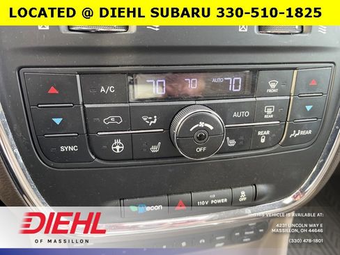 Used 2012 Chrysler Town & Country Limited w/ Luxury Group image 19