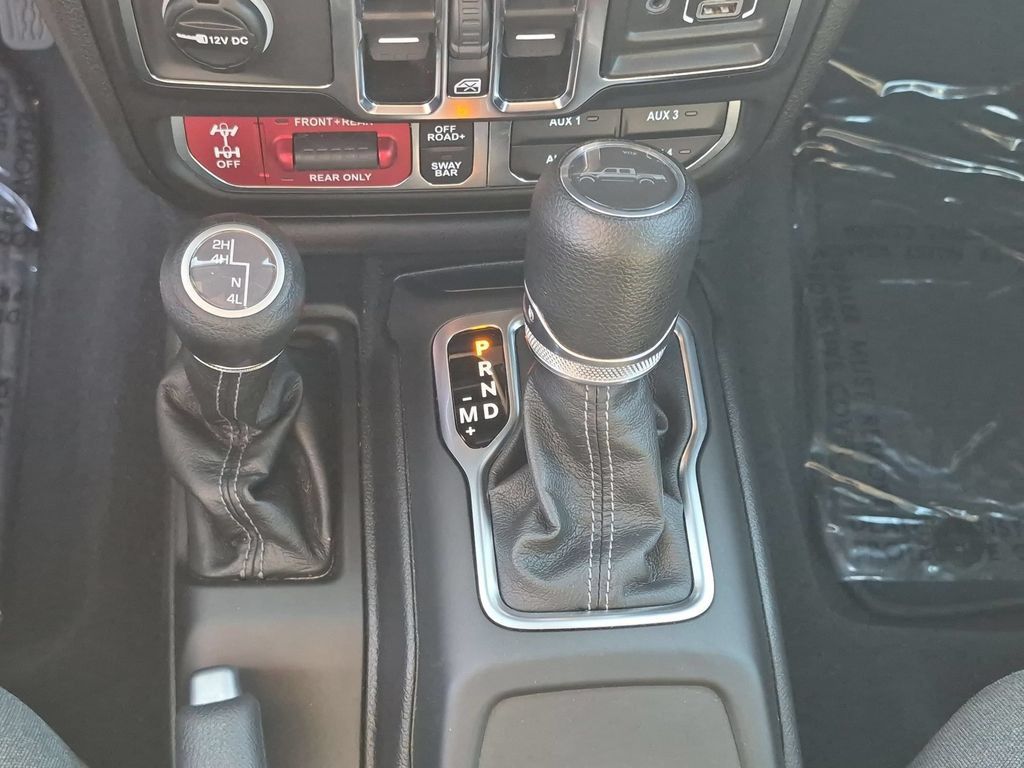 Used 2026 Jeep Gladiator Rubicon AWD/4WD image 21