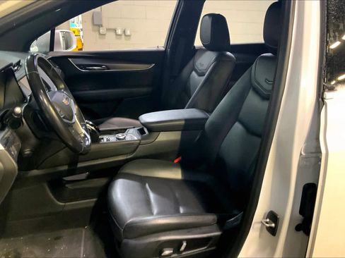 Used 2020 Cadillac XT5 Luxury image 7