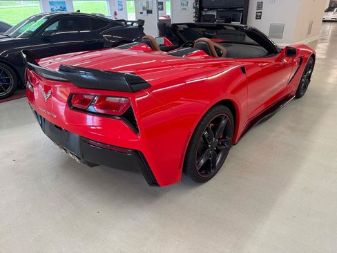 Used 2019 Chevrolet Corvette Stingray Convertible w/ 2LT Preferred Equipment Group RWD image 2