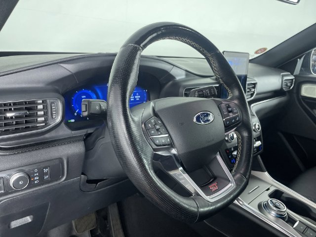 Used 2020 Ford Explorer ST w/ ST Street Pack AWD/4WD image 29