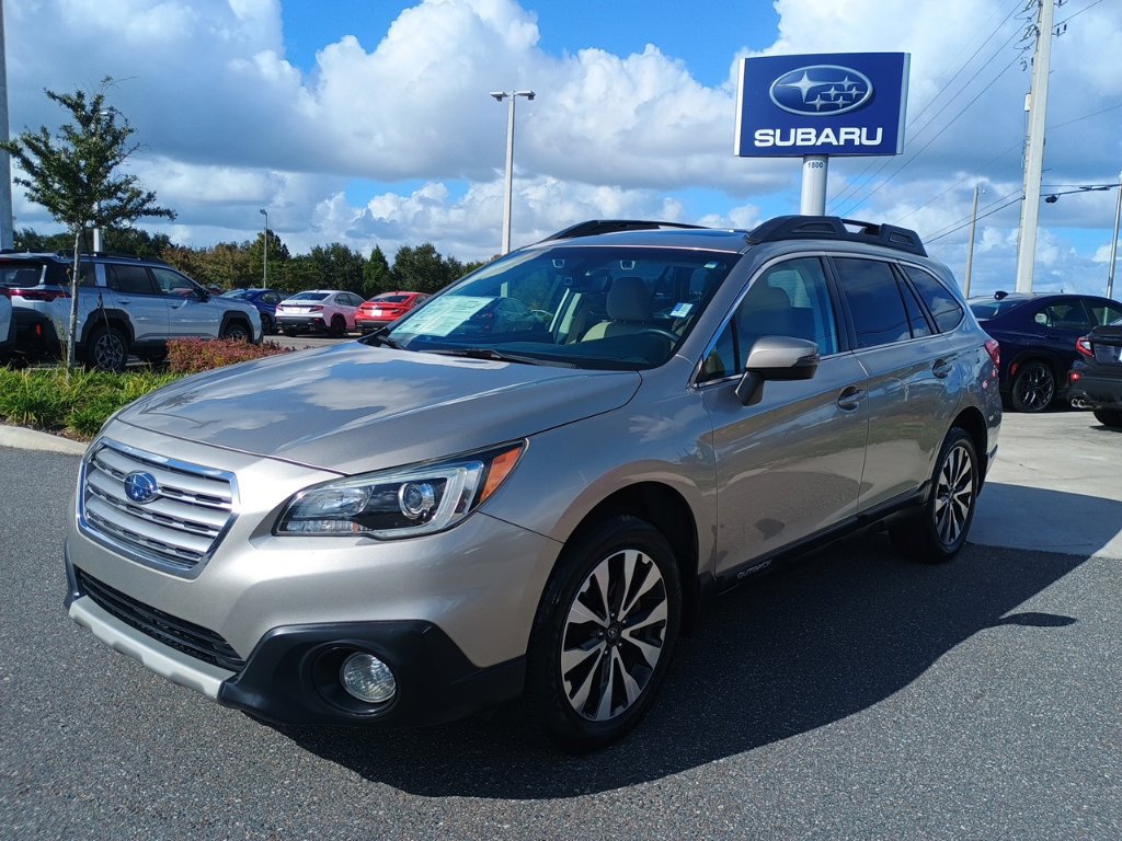 Used 2017 Subaru Outback 2.5i Limited AWD/4WD image 1