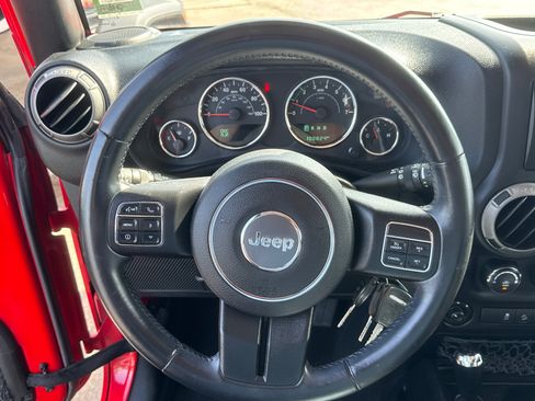 Used 2015 Jeep Wrangler Unlimited Sport w/ Quick Order Package 24S AWD/4WD image 14