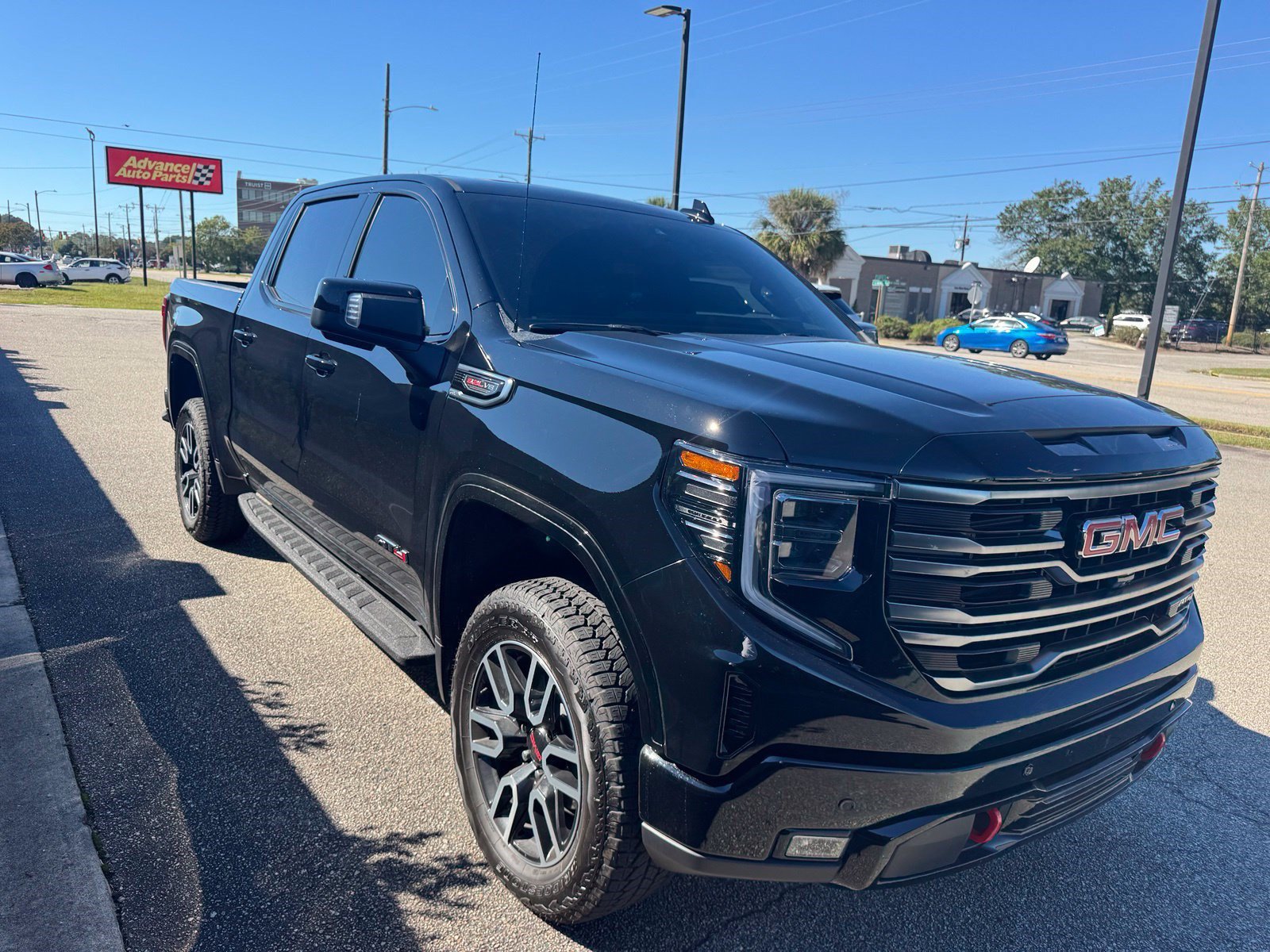 Certified 2026 GMC Sierra 1500 AT4 w/ AT4 Premium Package AWD/4WD image 11