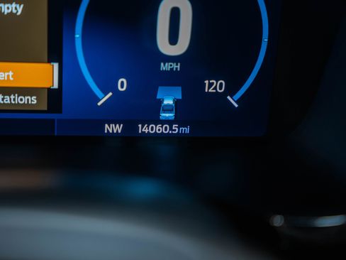 Certified 2023 Ford F150 Lariat w/ Equipment Group 502A High image 56