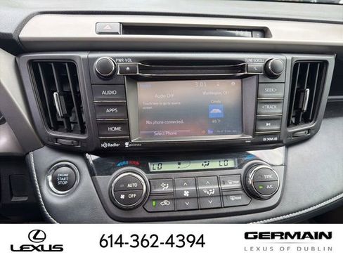 Used 2018 Toyota RAV4 XLE AWD/4WD image 12