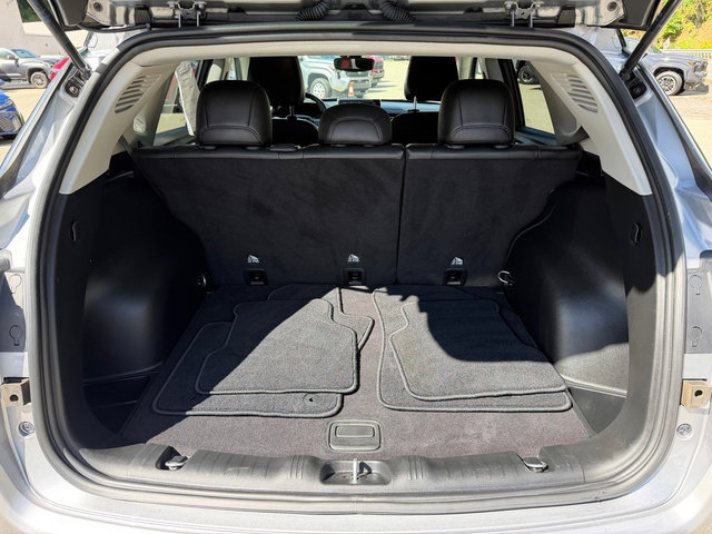 Used 2022 Jeep Compass Limited AWD/4WD image 6
