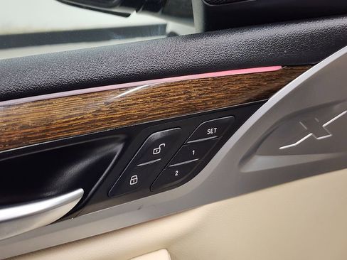 Used 2019 BMW X3 xDrive30i w/ Driving Assistance Package image 22