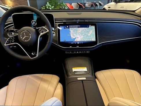 New 2026 Mercedes-Benz E 450 4MATIC Sedan image 3