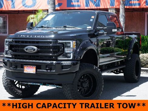Used 2022 Ford F250 Lariat w/ Lariat Ultimate Package AWD/4WD image 4