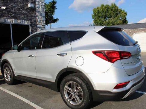Used 2018 Hyundai Santa Fe Sport image 8