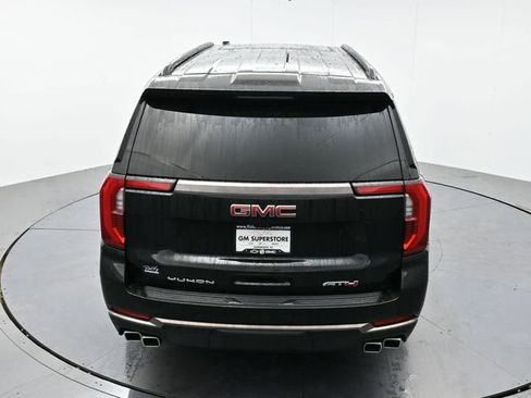 Used 2025 GMC Yukon XL AT4 Ultimate w/ LPO, Floor Liner Package image 42