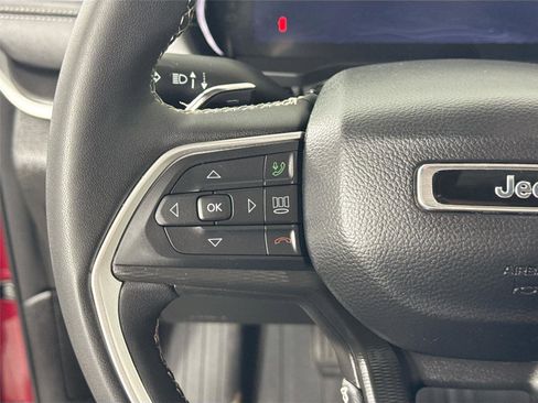 Used 2023 Jeep Grand Cherokee L Laredo w/ Luxury Tech Group I image 17