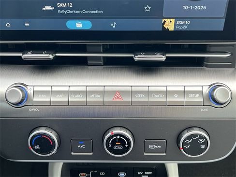 New 2026 Hyundai Kona SE image 5