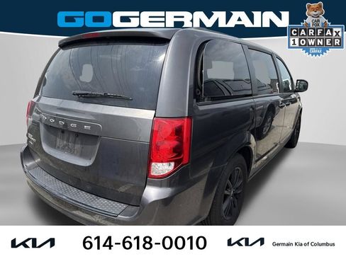 Used 2020 Dodge Grand Caravan SE FWD image 4