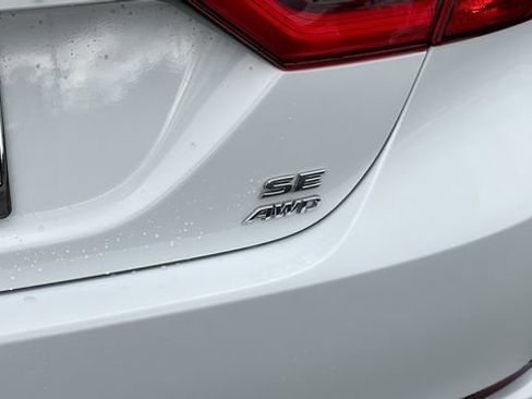 Used 2024 Toyota Camry SE w/ Cold Weather Package image 11