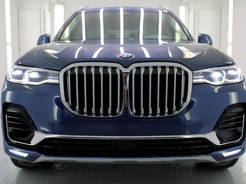 Used 2019 BMW X7 xDrive40i w/ Premium Package image 27