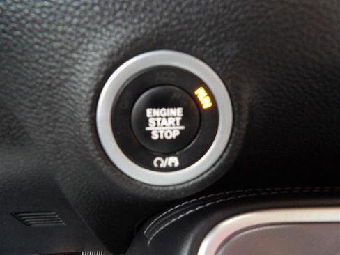 Used 2021 Dodge Challenger R/T image 19