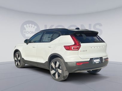 New 2026 Volvo EX40 Plus w/ Climate Package