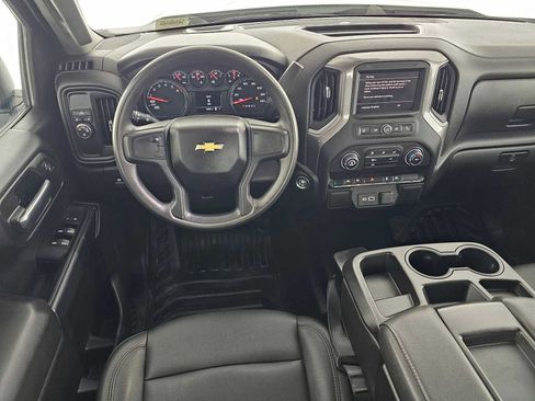Used 2022 Chevrolet Silverado 1500 W/T w/ Trailering Package image 18