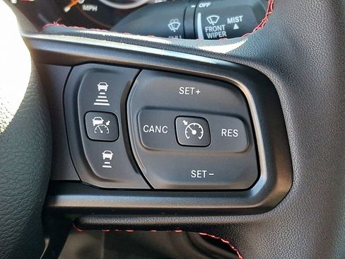 Used 2024 Jeep Wrangler Unlimited Rubicon w/ Safety Group image 21