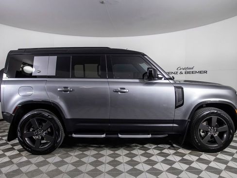 Used 2023 Land Rover Defender 110 S AWD/4WD image 13