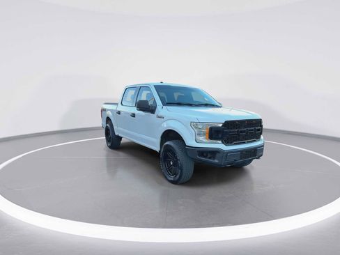 Used 2018 Ford F150 XLT image 2