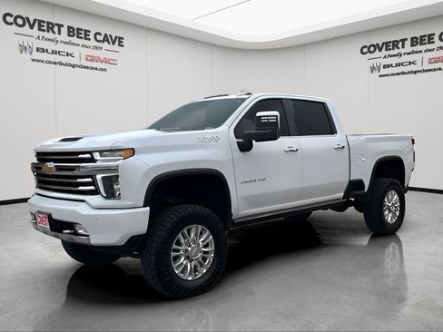 Used 2021 Chevrolet Silverado 2500 High Country w/ Z71 Off-Road Package image 3