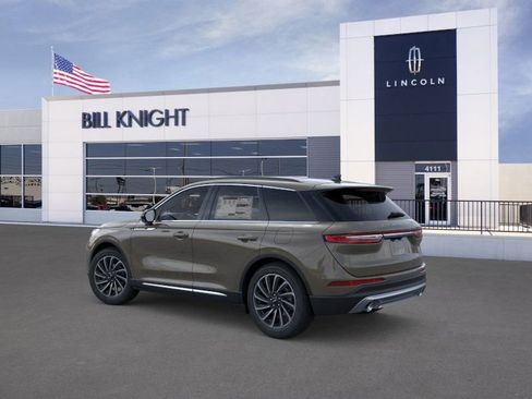 New 2026 Lincoln Corsair Reserve image 4