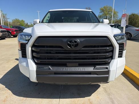 Used 2024 Toyota Tundra SR5 w/ SR5 Convenience Package AWD/4WD image 2