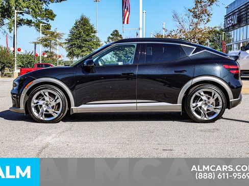 Used 2025 Genesis GV60 Performance image 9