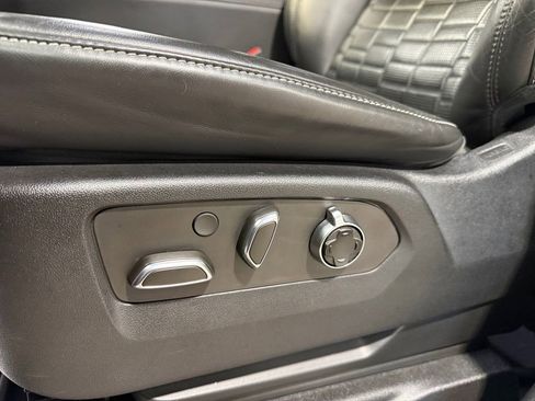 Used 2021 Cadillac Escalade Sport Platinum w/ Heavy-Duty Trailer Package image 25