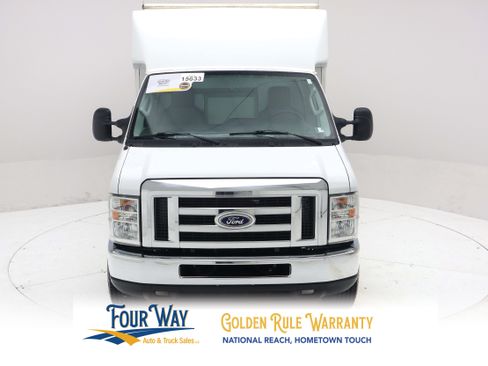 Used 2016 Ford E-350 and Econoline 350 Super Duty w/ Power Windows & Locks Group RWD image 8