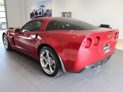 Used 2011 Chevrolet Corvette Grand Sport w/ Preferred Equipment Group RWD image 31