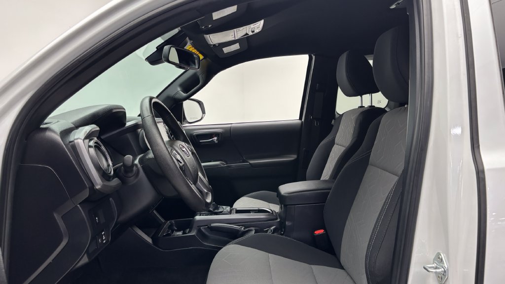 Used 2022 Toyota Tacoma TRD Sport RWD image 12