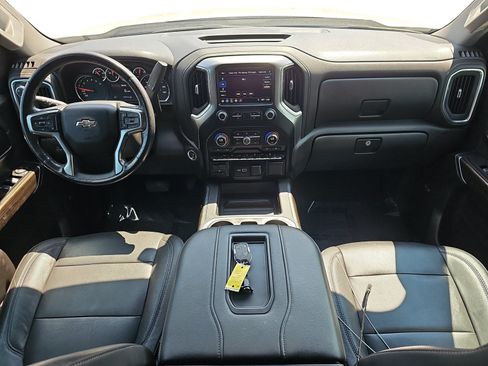 Used 2019 Chevrolet Silverado 1500 RST w/ All-Star Edition AWD/4WD image 10