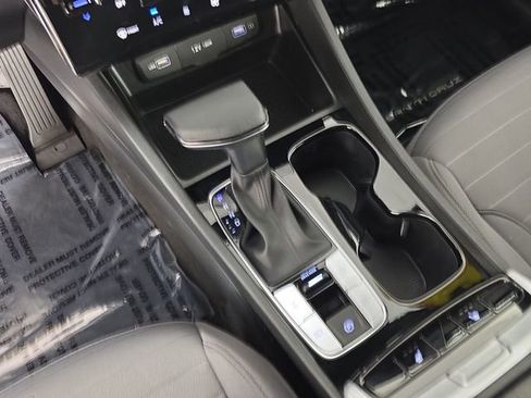 Used 2024 Hyundai Santa Cruz SEL image 31