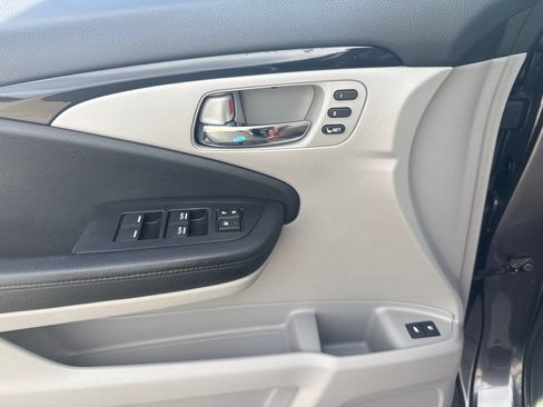 Used 2019 Honda Pilot Elite image 14