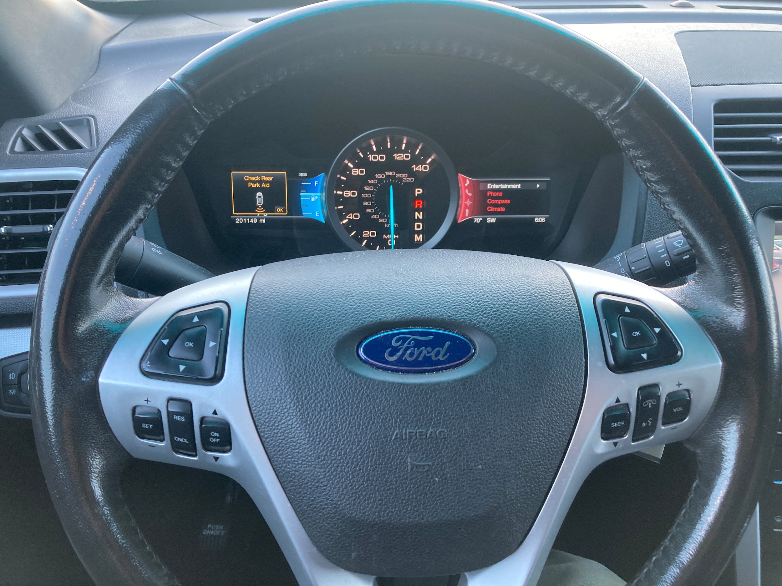 Used 2013 Ford Explorer XLT AWD/4WD image 16