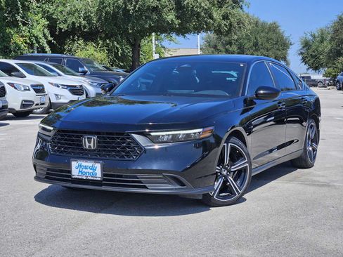 Used 2023 Honda Accord Sport image 1