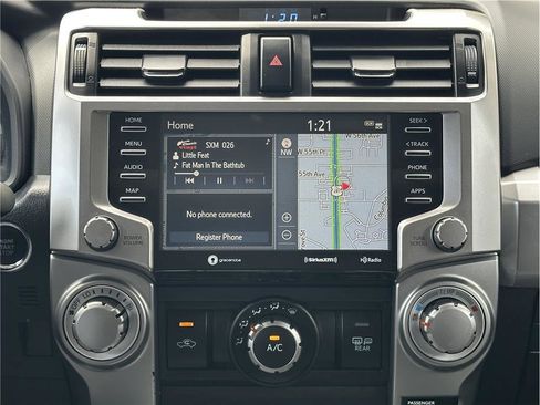 Used 2020 Toyota 4Runner SR5 Premium w/ Moonroof Package AWD/4WD image 24