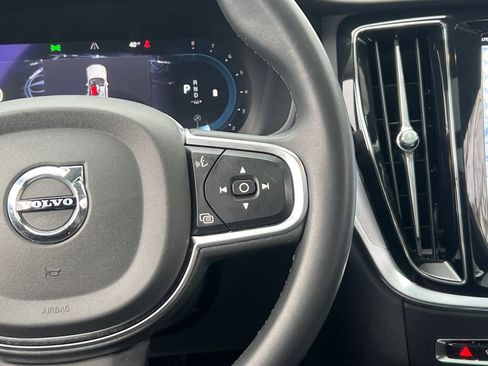 Used 2024 Volvo S60 B5 Core image 26