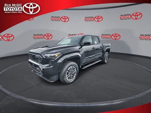 New 2026 Toyota Tacoma TRD Sport image 4